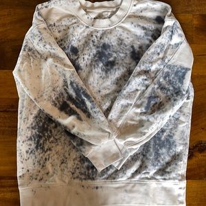 Lululemon splatter dye sweatshirt size 6